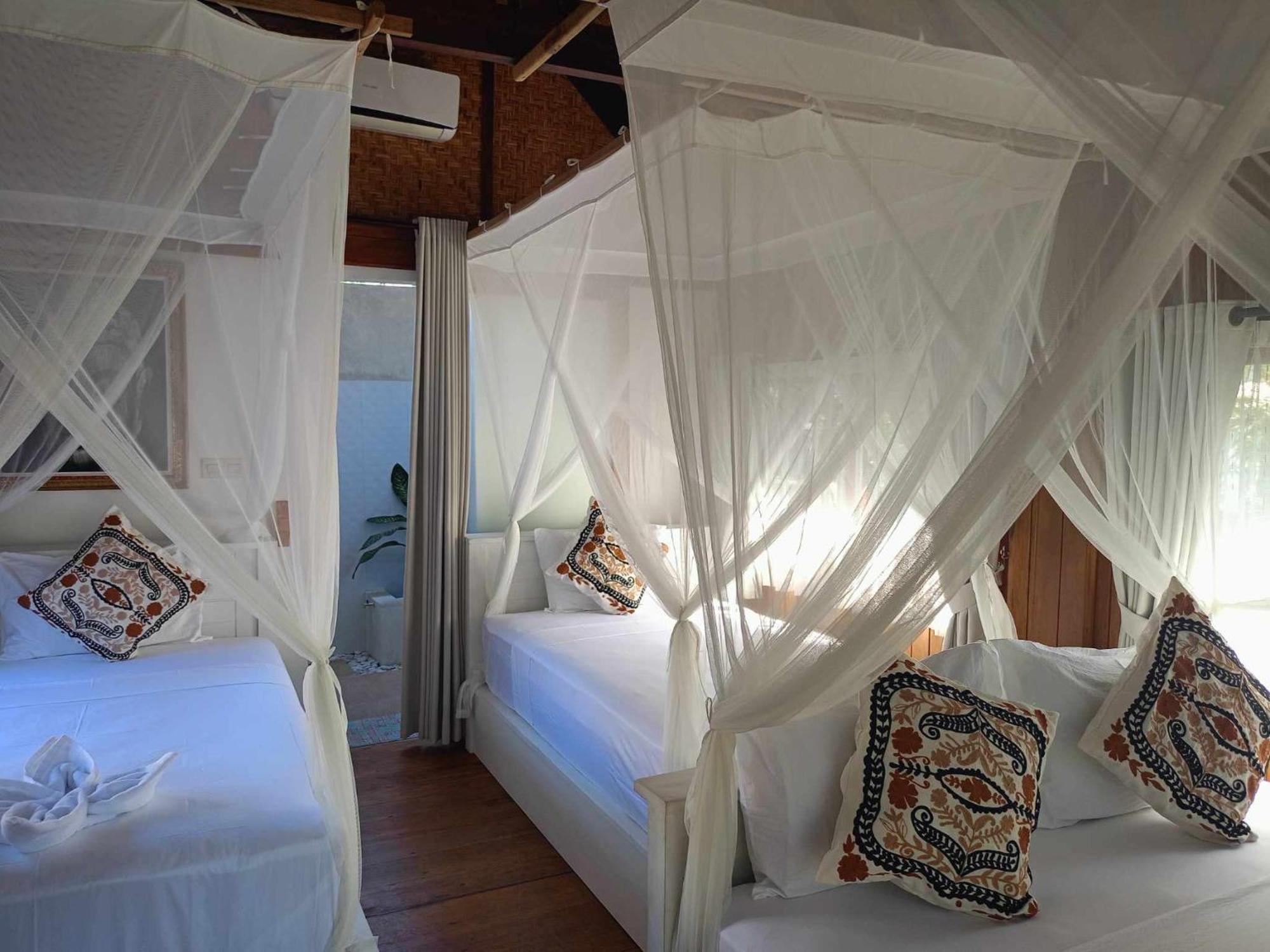 Bintang Tiga Bungalows กิลิไอร์ ภายนอก รูปภาพ