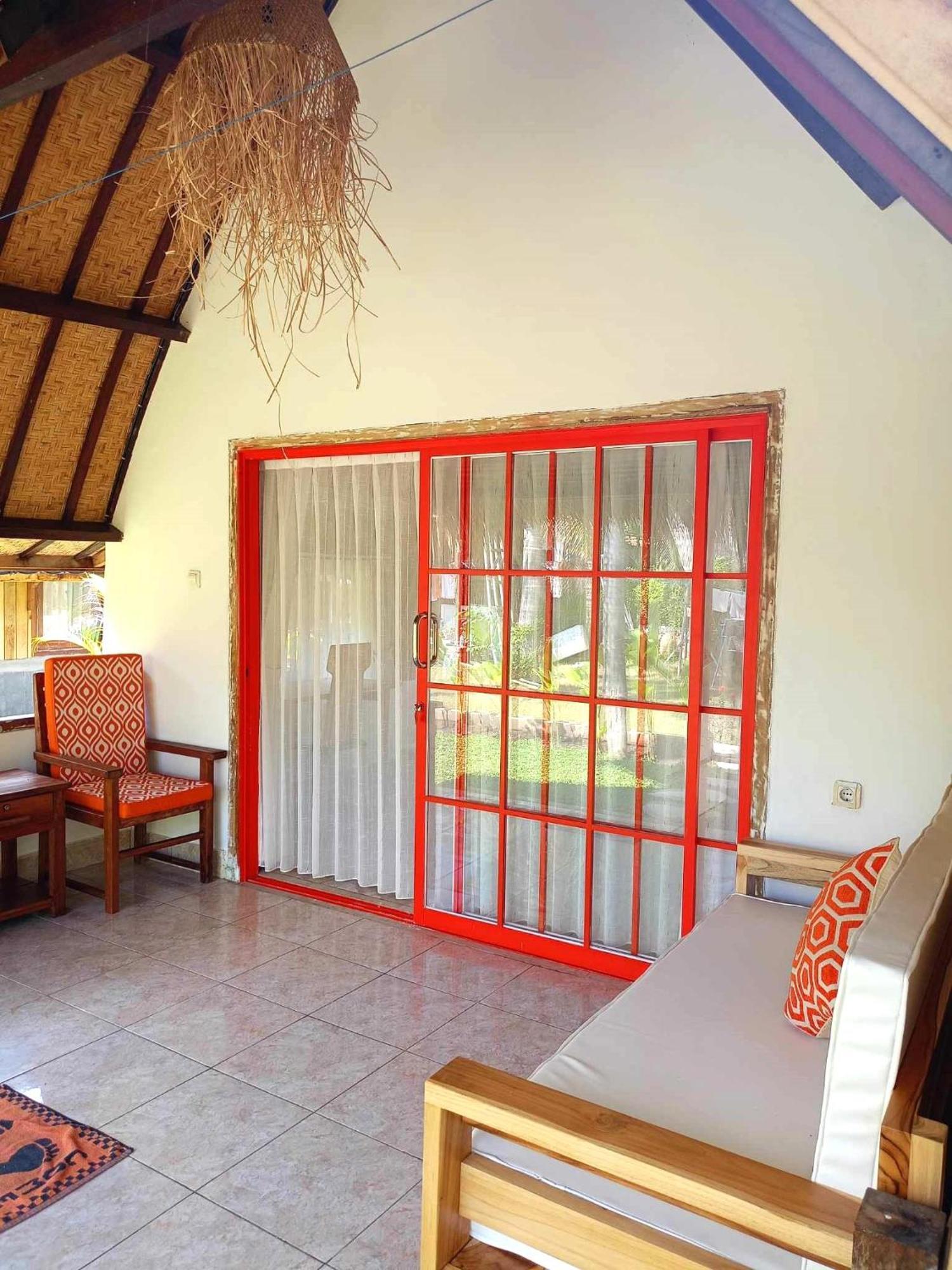 Bintang Tiga Bungalows กิลิไอร์ ภายนอก รูปภาพ