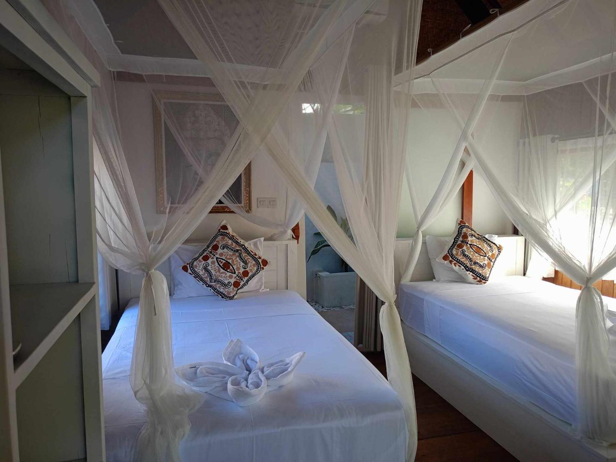 Bintang Tiga Bungalows กิลิไอร์ ภายนอก รูปภาพ