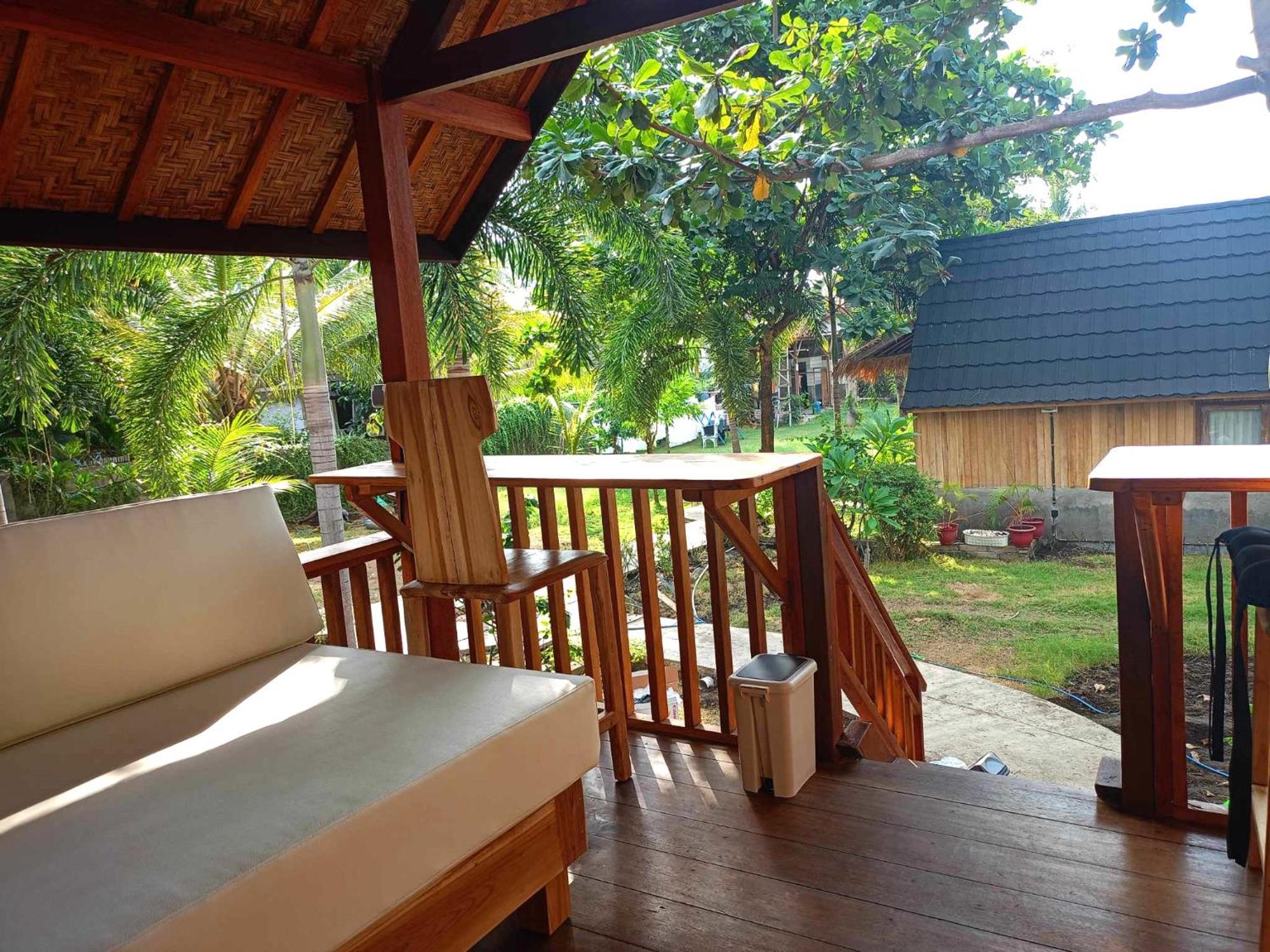 Bintang Tiga Bungalows กิลิไอร์ ภายนอก รูปภาพ