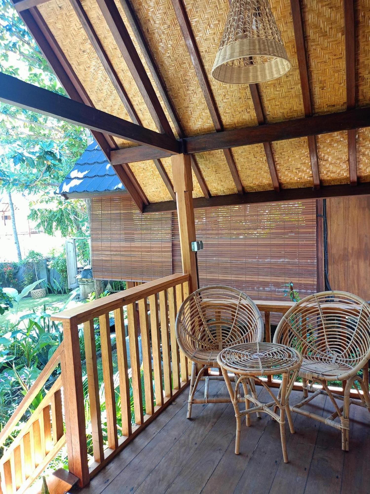 Bintang Tiga Bungalows กิลิไอร์ ภายนอก รูปภาพ